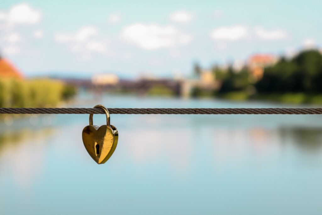 Heart locket hanging on metal wire
